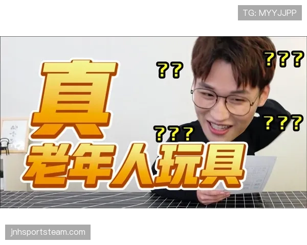 小威廉姆斯背的那只包，我开始怀疑我的银行卡是玩具钱
